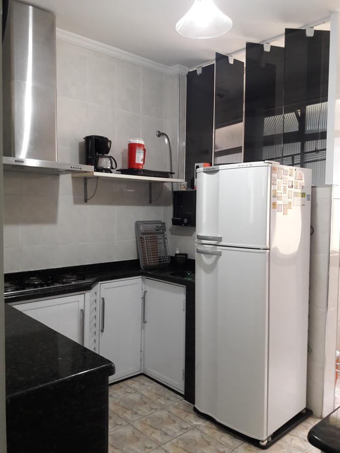 Apartamento Temporada Гуаружа Екстериор снимка