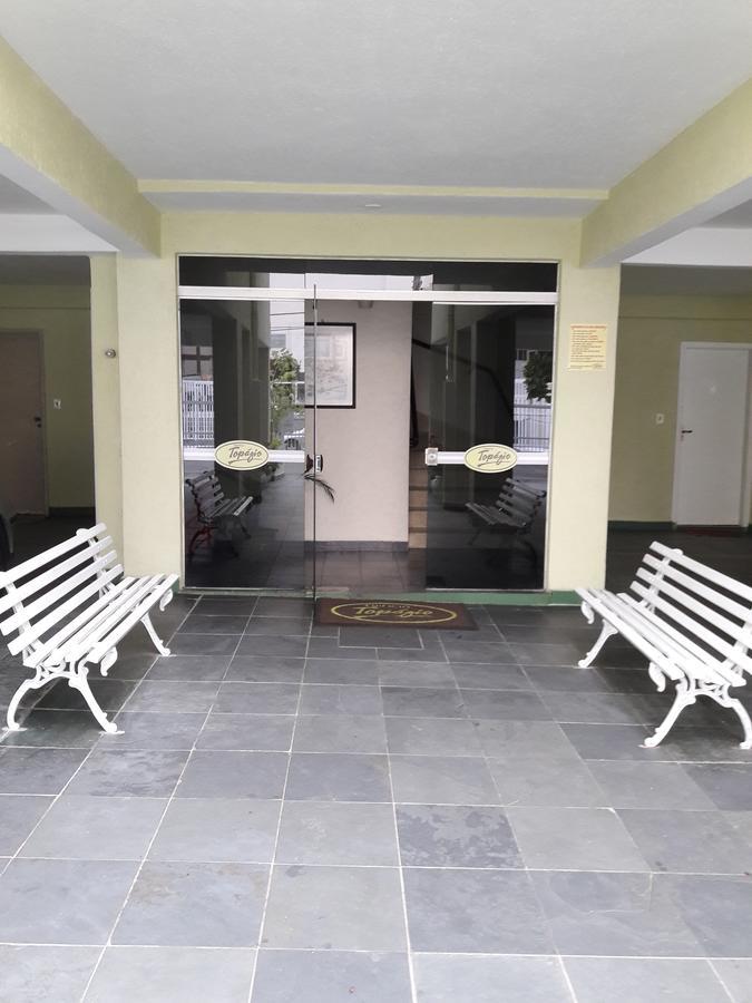 Apartamento Temporada Гуаружа Екстериор снимка